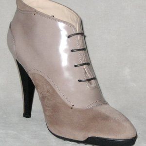 New TOD'S Leather Lace-Up Ankle Boots Women 8.5 / 39 Made In ITALY MSRP $825
